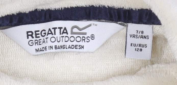 Brand and care label for Regatta girls’ ivory fleece pullover sweatshirt 7-8 years