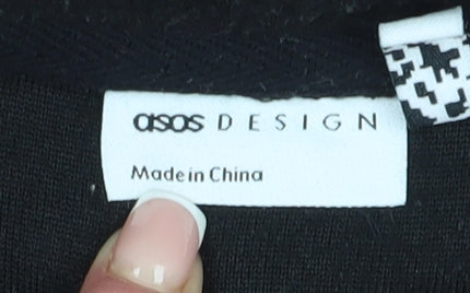 Brand and care label for ASOS DESIGN Women's Black Pullover Fleece Sweatshirt, size 4