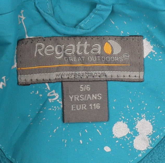 Brand and care label for Regatta girls’ blue parka jacket 5-6 years hooded waterproof