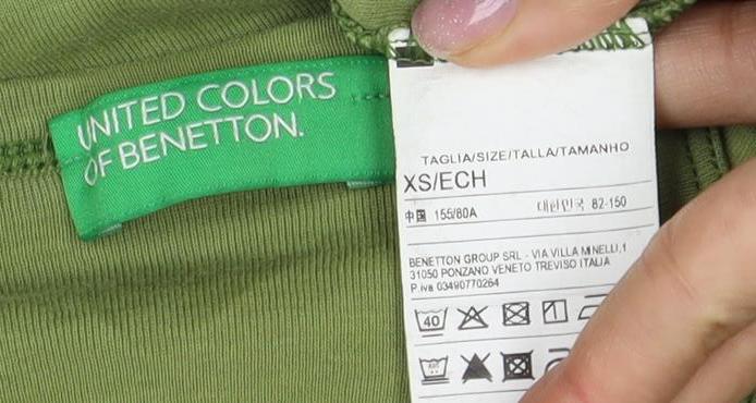 United Colors of Benetton Women's XS Green T-Shirt