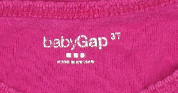 Brand and care label for Gap girls’ pink long sleeve t-shirt 3 years