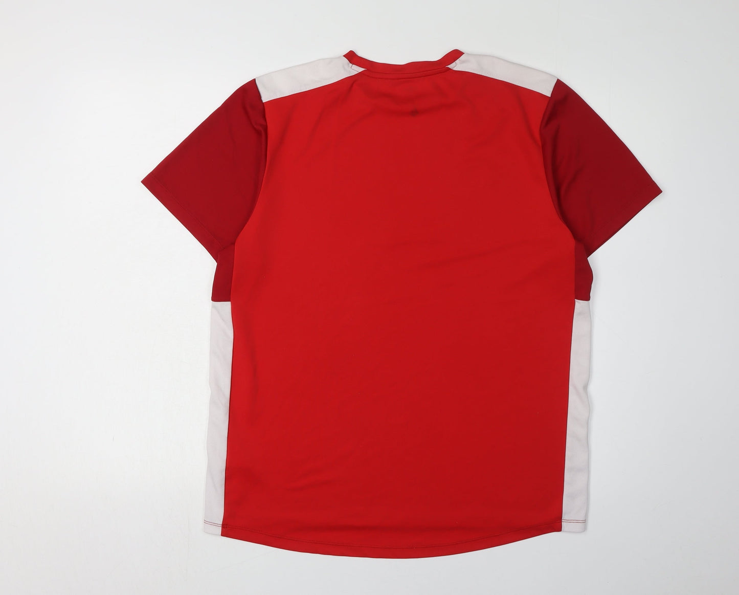 Umbro Men's Red T-Shirt, Size L, Jersey Gym & Training Top