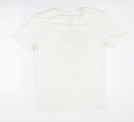 Nike Men’s White Air Max Graphic T-Shirt - Medium