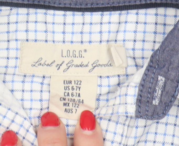 Brand and care label for L.O.G.G. boys’ blue check button-up shirt 6-7 years