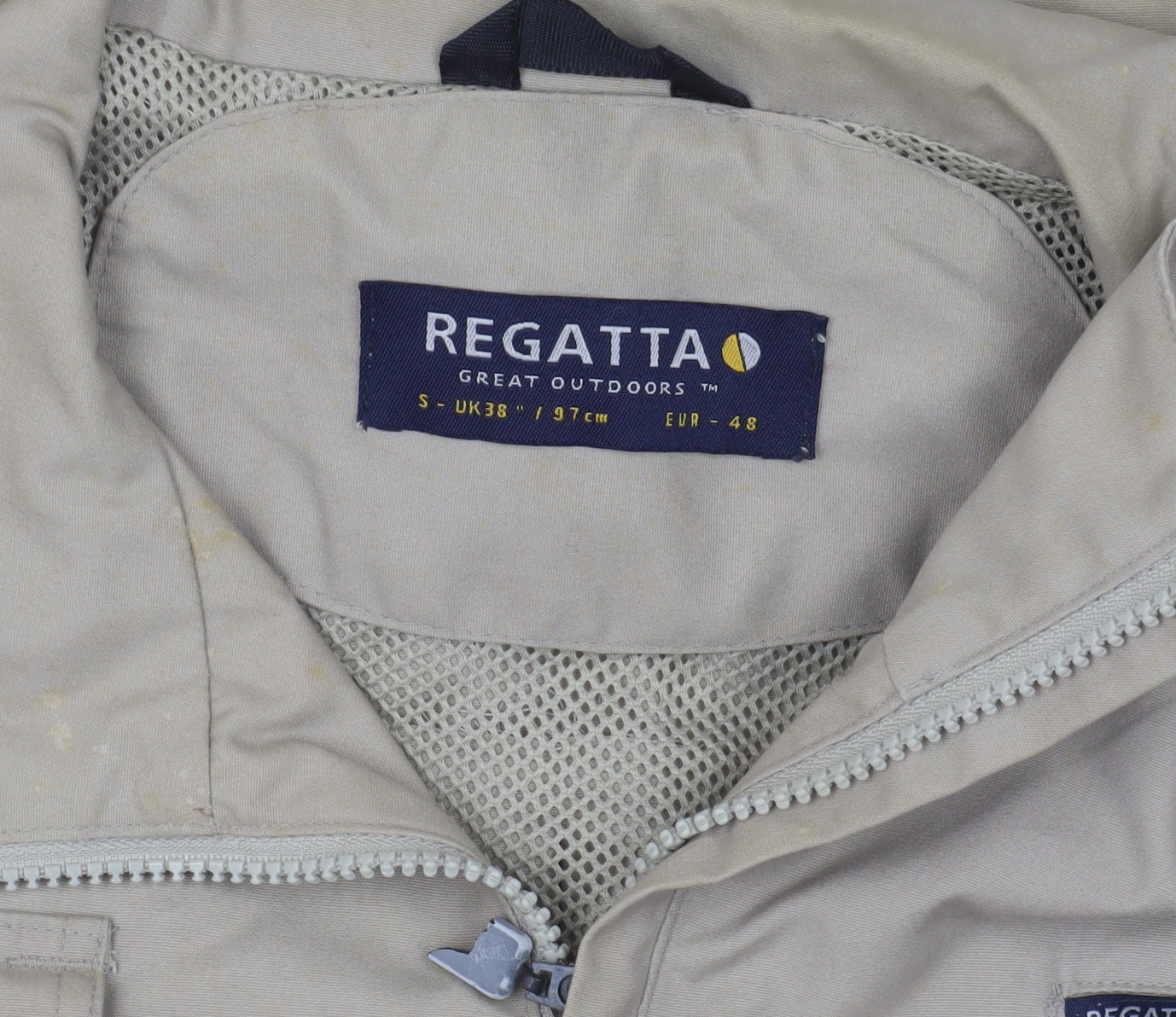 Regatta Men's Beige Waistcoat S Casual Zipped Pockets