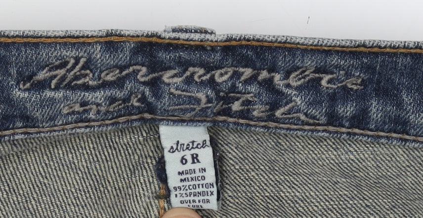 Abercrombie and Fitch Women's Blue Straight Jeans Size 6