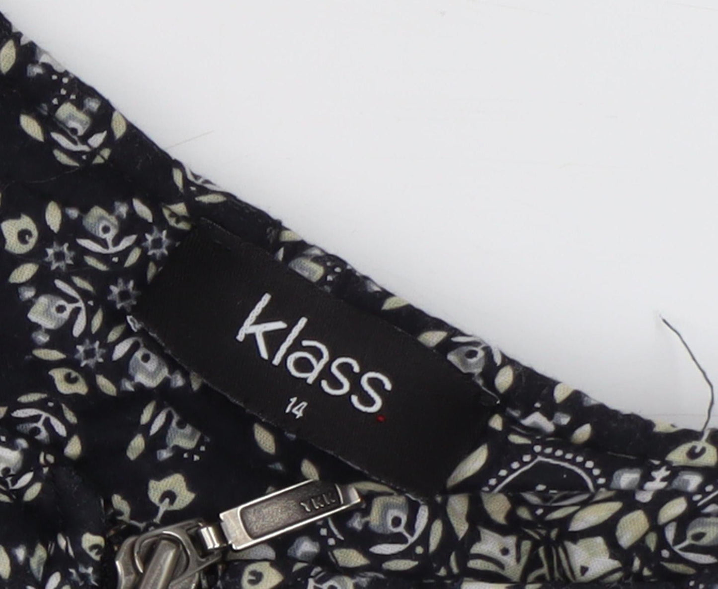 Klass Women's Black Geometric Full Zip Jacket Size 14