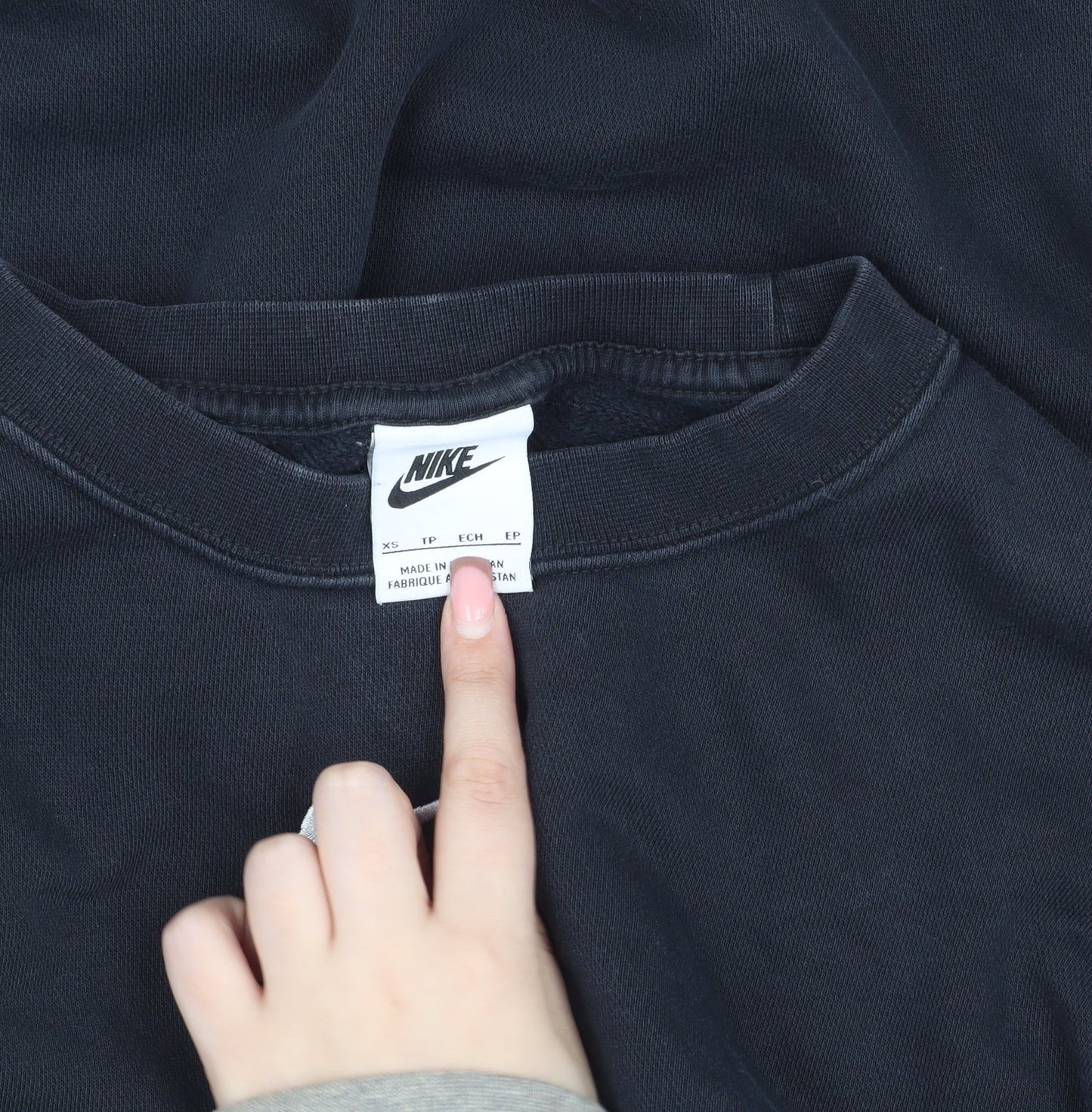 Nike Men's Black XS Crew Neck Pullover Sweatshirt