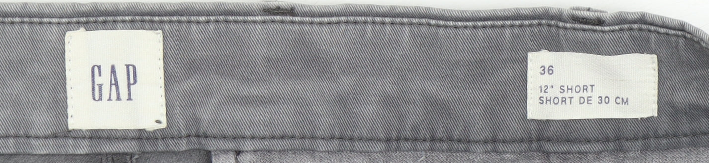 GAP Men’s Grey Chino Shorts Size 36 with Pockets