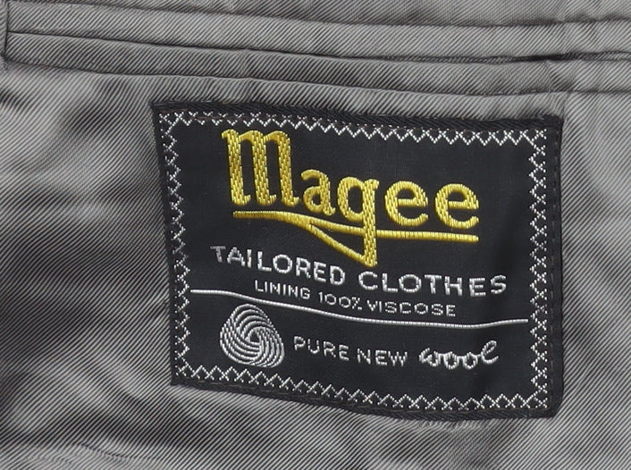 Magee Men's Grey Wool Blazer, Size 40 Regular Fit