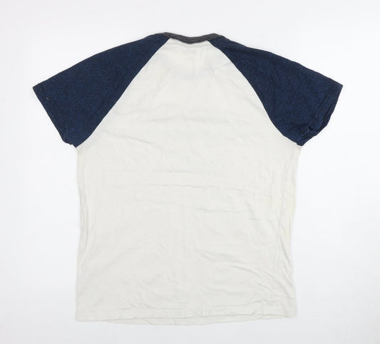 Hollister Men's White Crew Neck Logo T-Shirt, Size S