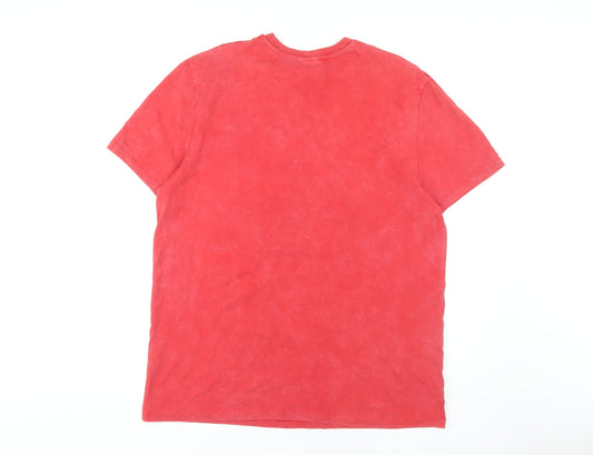 Coca-Cola Men's Red Christmas XL Graphic T-Shirt