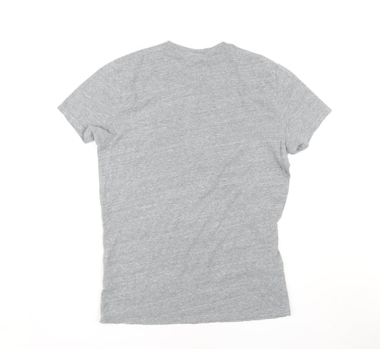 Hollister Men's Grey Graphic T-Shirt, Size S