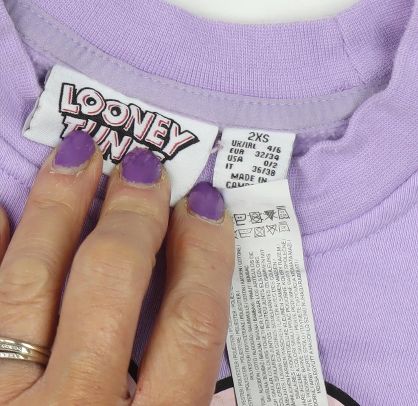Looney Tunes Women's Purple Bugs Bunny Sweatshirt 2XS