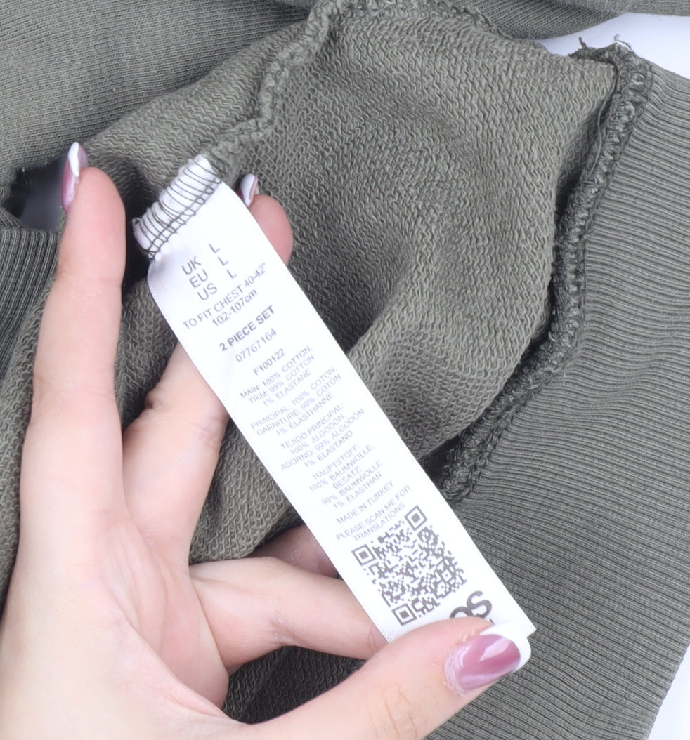 Brand and care label for ASOS Men’s Green Hoodie L Size Pullover