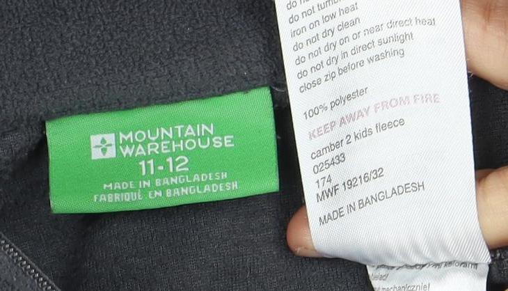 Close-up detail of Mountain Warehouse boys’ black fleece pullover hoodie 11-12