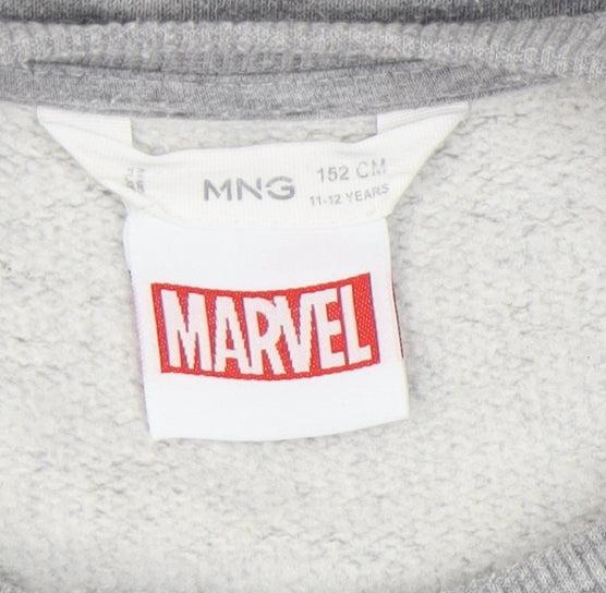 Close-up detail of Marvel boys’ grey superhero sweatshirt 11-12y pullover