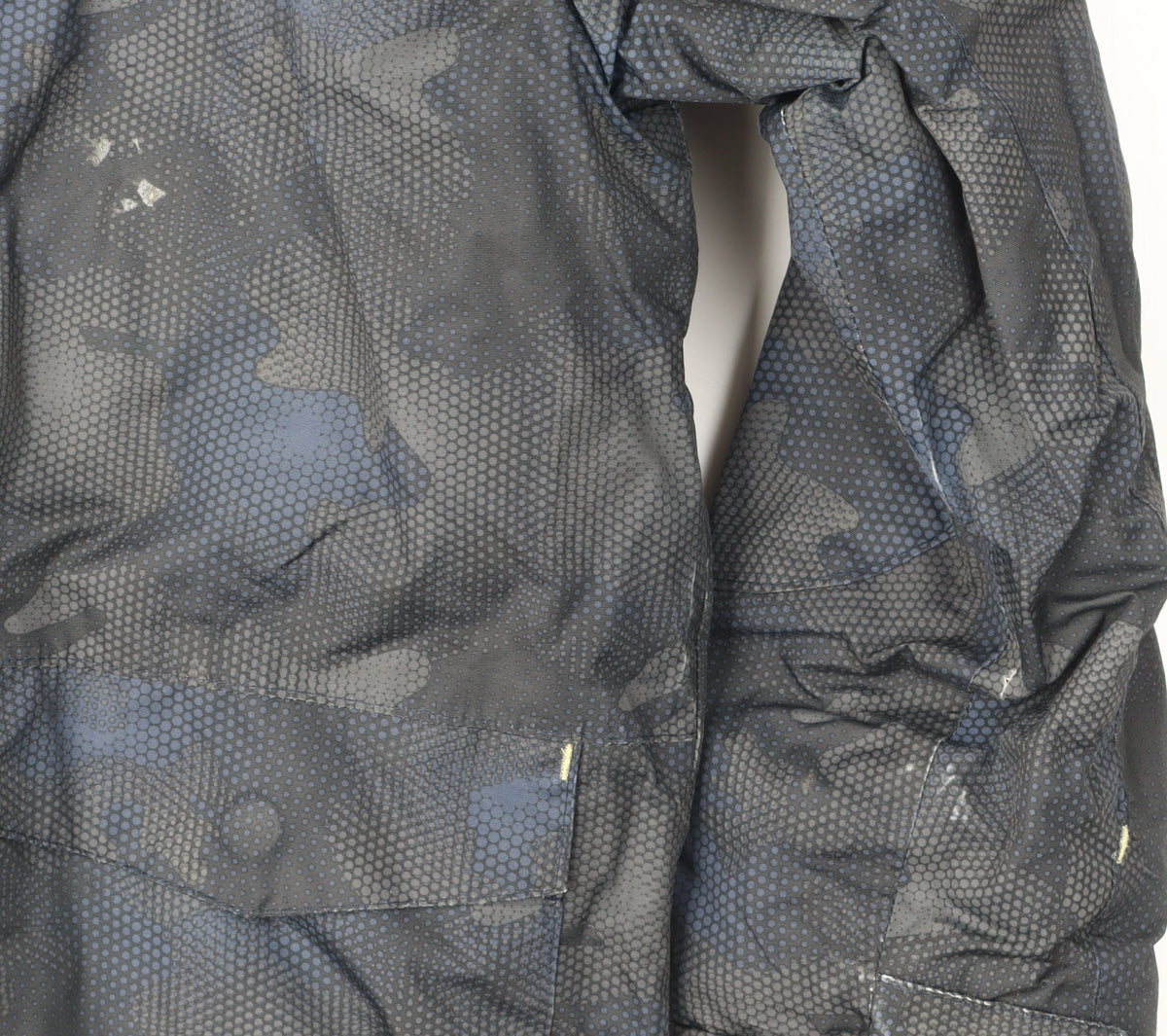 Additional view of Mountain Warehouse boys’ blue puffer jacket 10y waterproof