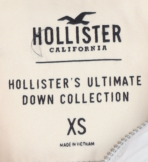 Hollister Women's White XS Puffer Jacket