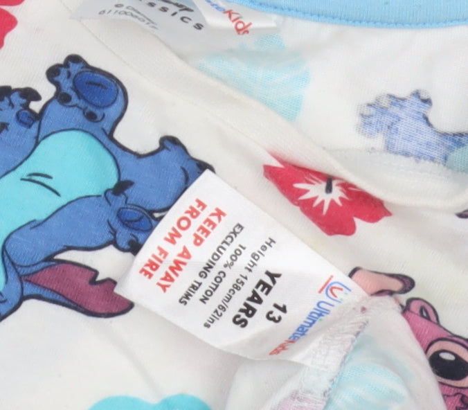 Close-up detail of Ultimate Kids Disney Classics girls’' stitch graphic t-shirt - white, 13 years