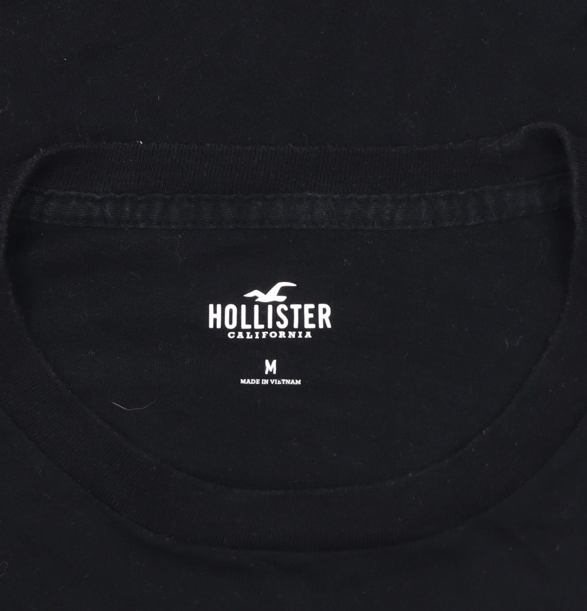 Hollister Men's Black Medium Long Sleeve T-Shirt