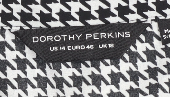 Dorothy Perkins Women’s Black Houndstooth Button-Up Shirt