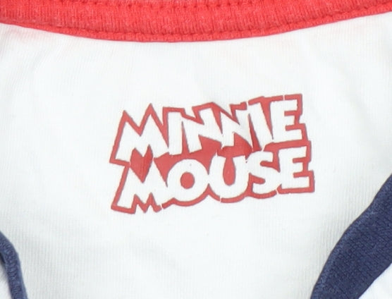 Brand and care label for Minnie Mouse girls’ white & blue t-shirt, long sleeve, 4 years