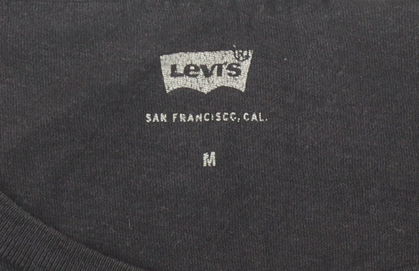 Levi's Women's Black T-Shirt, Size M, Crew Neck