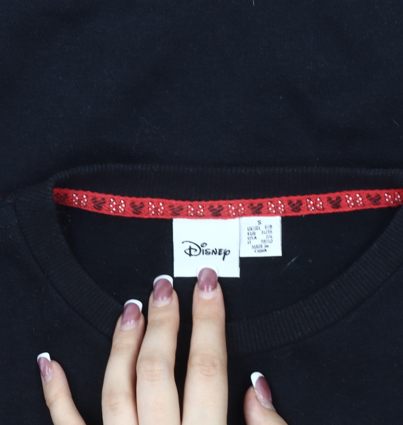 Disney Women's Black Mickey Mouse Pullover Sweatshirt S