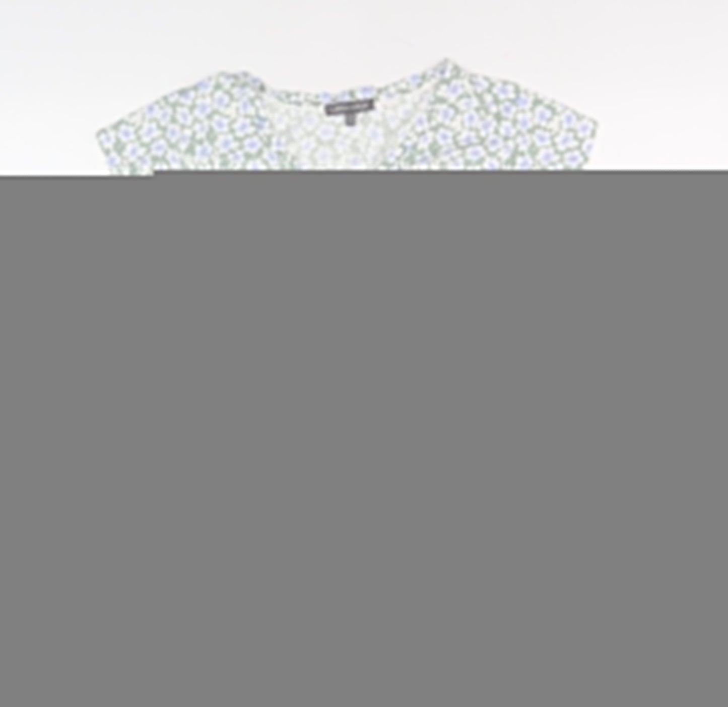 Laura Ashley Women's Green Floral V-Neck T-Shirt Size 12