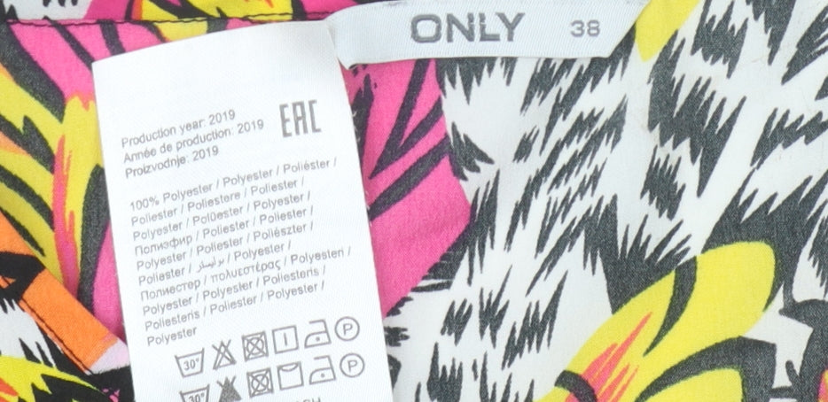 Close-up detail of Only Women's Multicoloured Floral T-Shirt, size 10