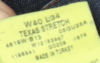 Wrangler Men's Blue Regular Fit Jeans with Stretch