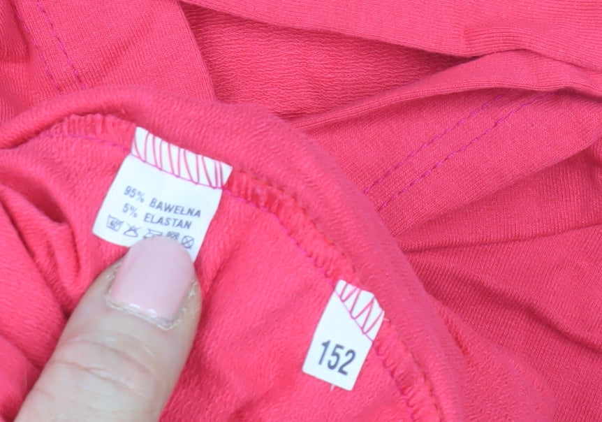 Close-up detail of Mickey Mouse girls’ pink cartoon hoodie, size 158