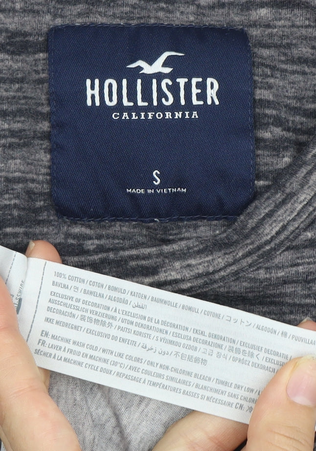 Hollister Men's Grey Logo T-Shirt Size S