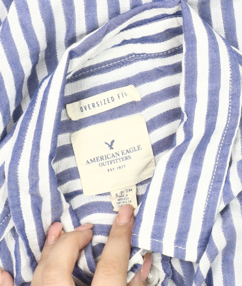 American Eagle Outfitters Women's Blue Button-Up Shirt - S