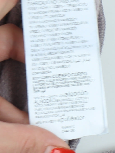 Under Armour Women's Grey Full Zip Hoodie Medium