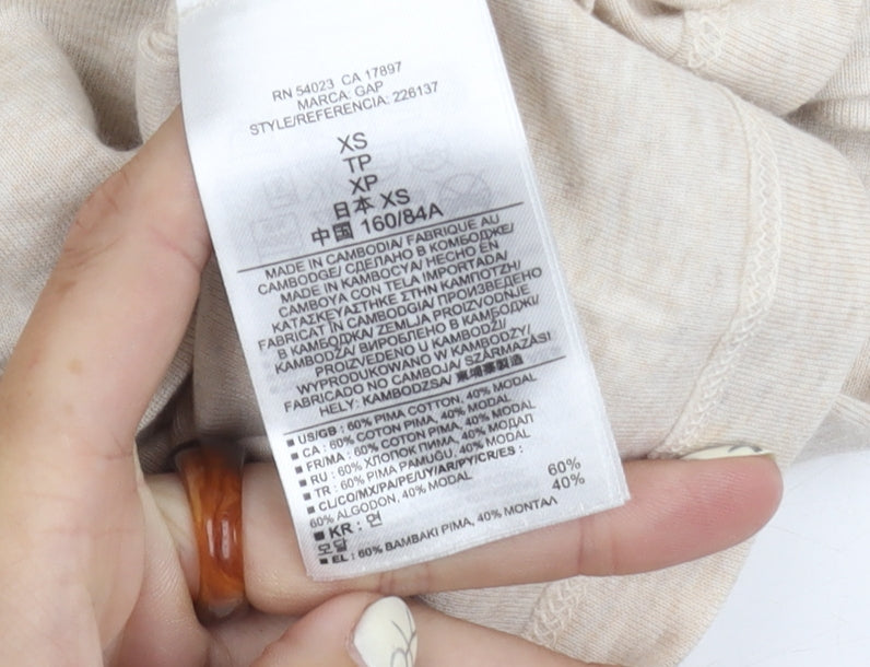 Gap Women's Beige XS Crew Neck T-Shirt