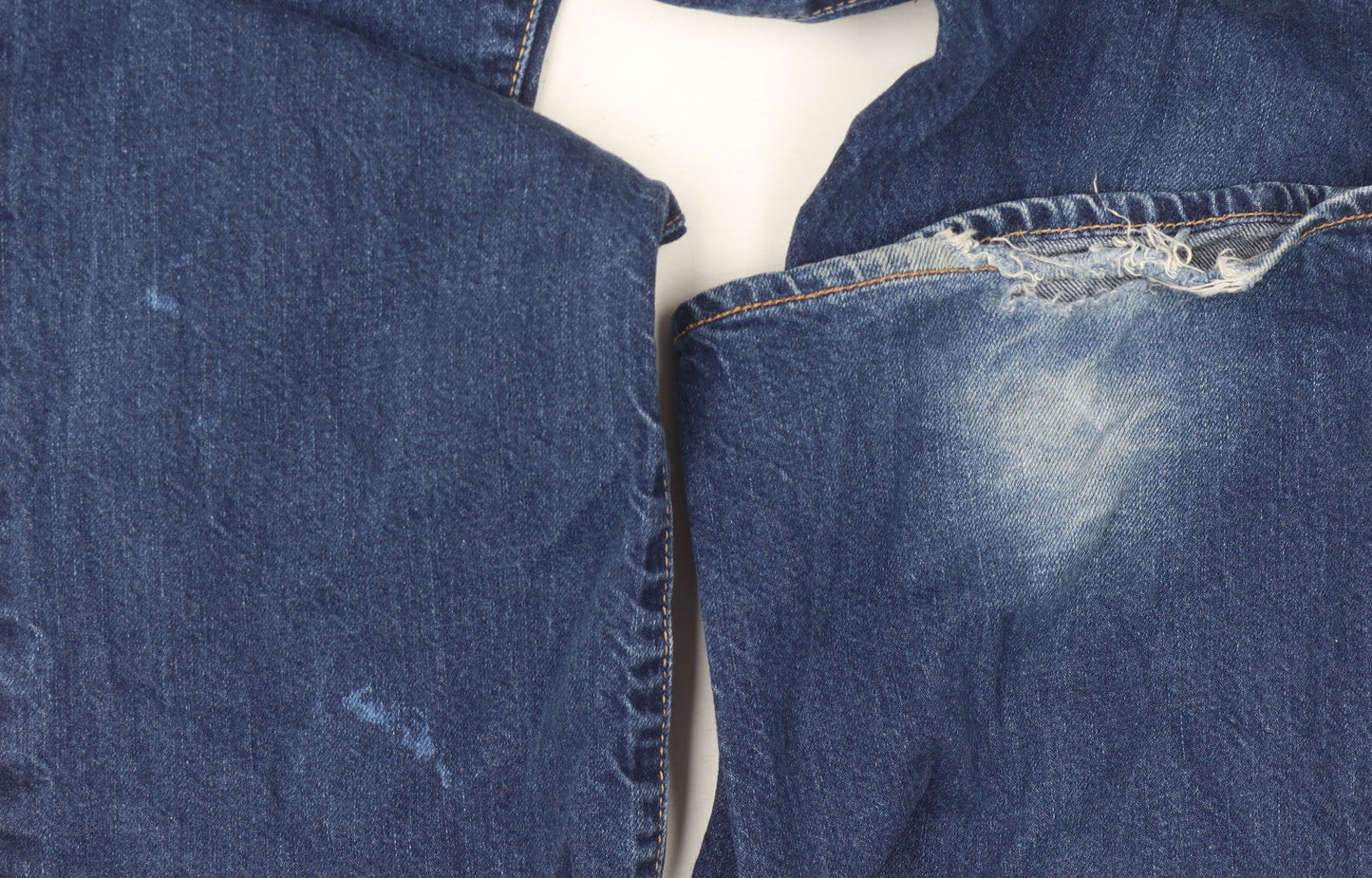 Levi's 501 Men's Blue Straight Jeans Size 38 Button Fly