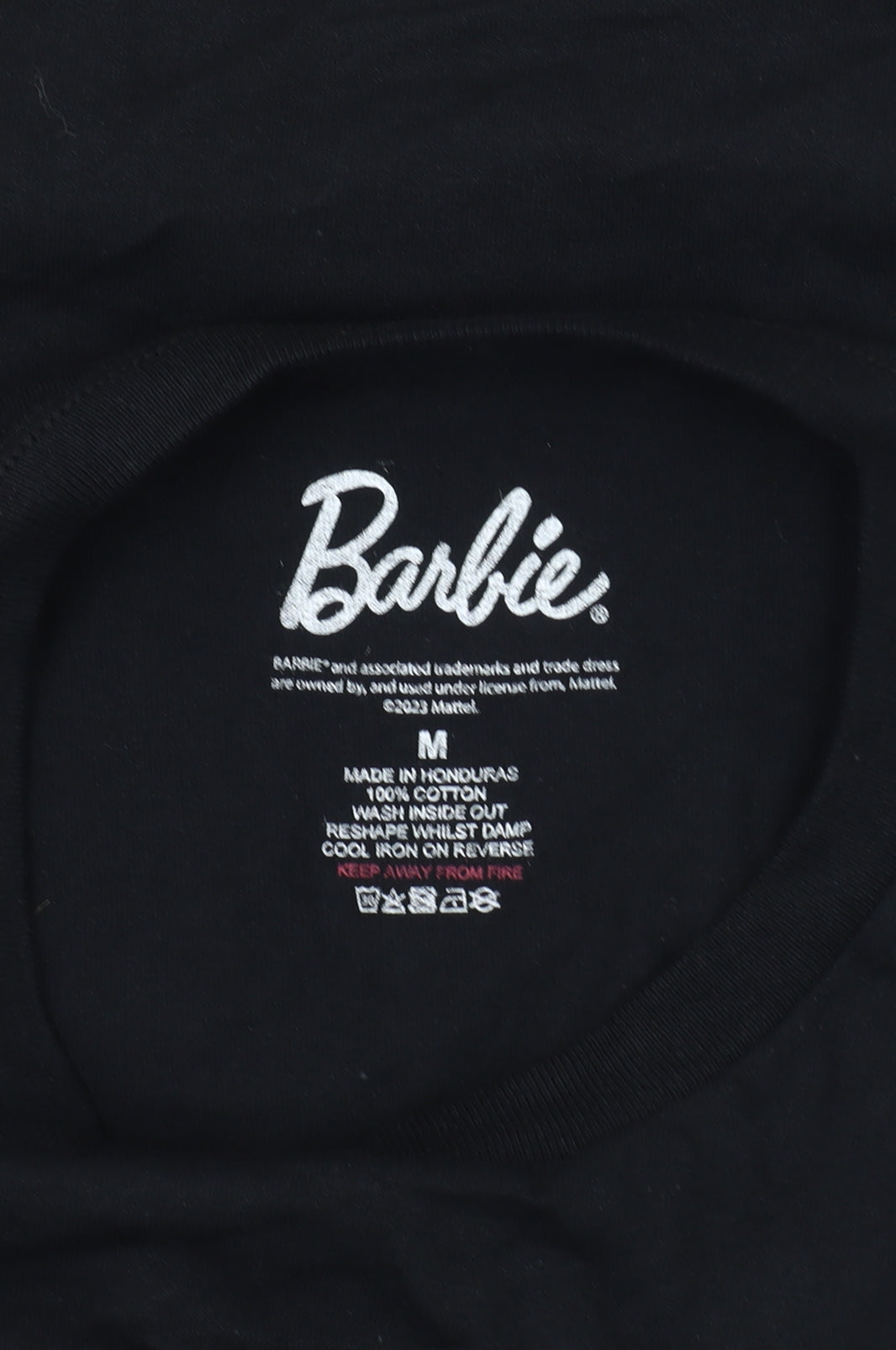 Barbie Black Unisex Medium T-Shirt, Short Sleeve, Graphic