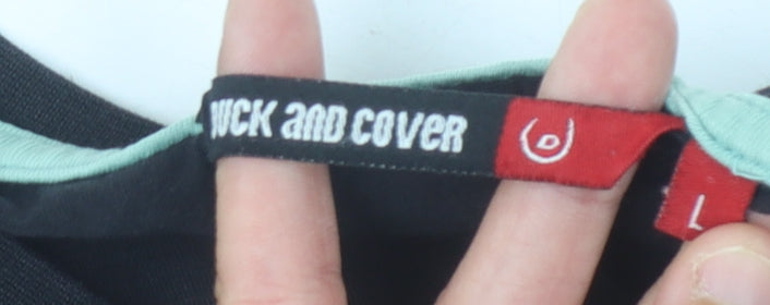 Duck and Cover Men's Black Graphic T-Shirt L