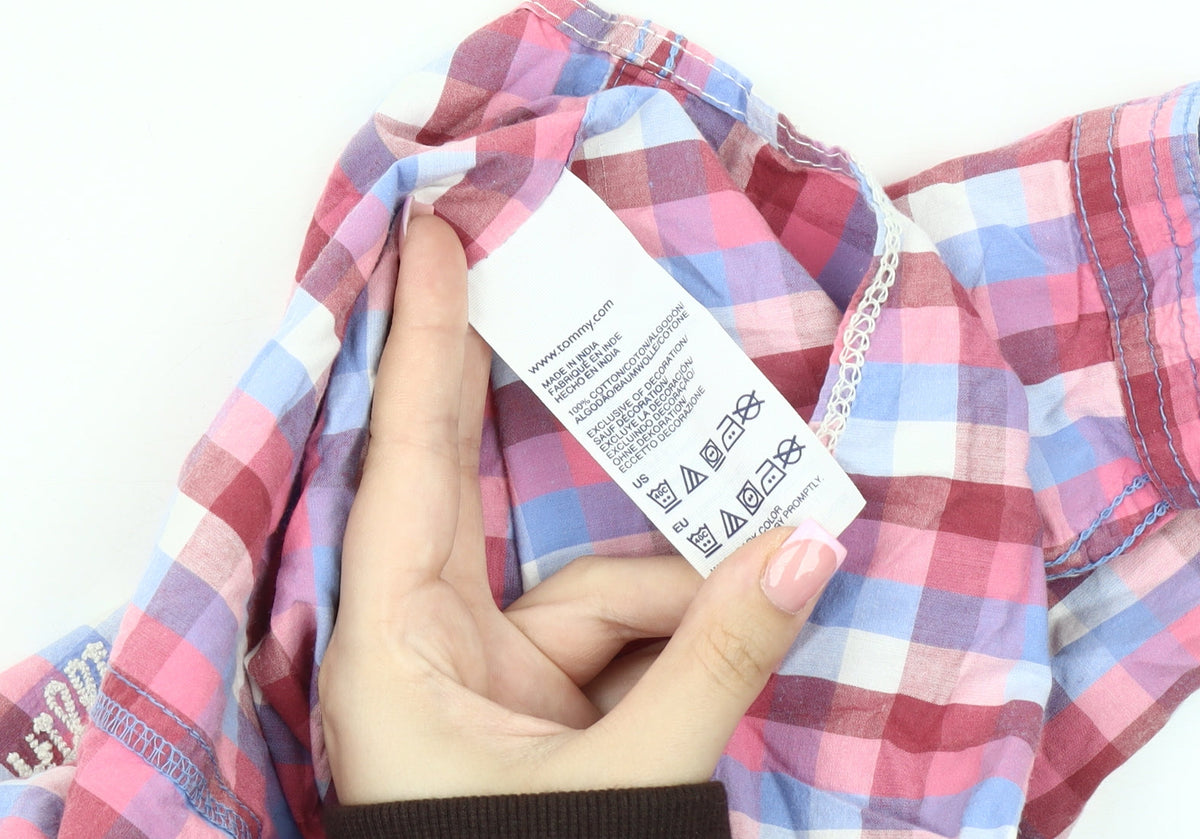 Brand and care label for Hilfiger Denim Men's Checked Short Sleeve Shirt M
