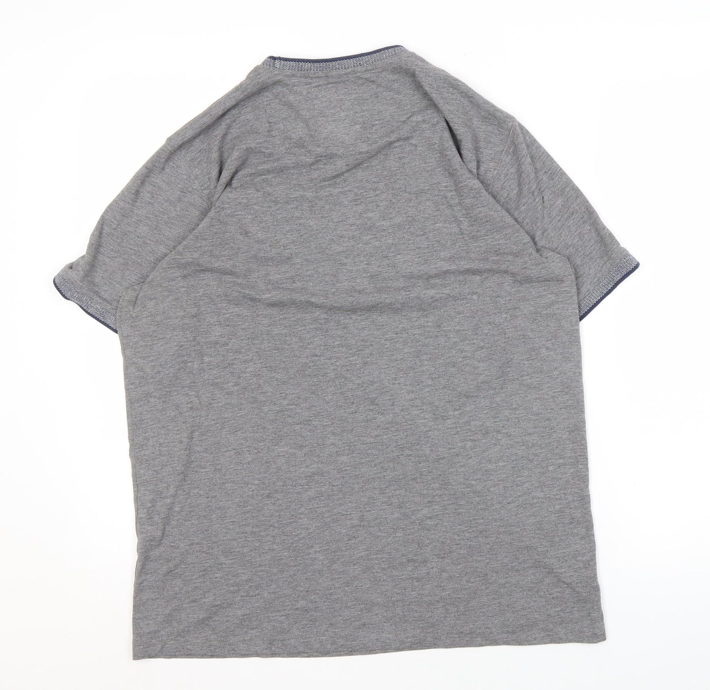 Manchester City F.C. Men's Grey Short Sleeve T-Shirt L