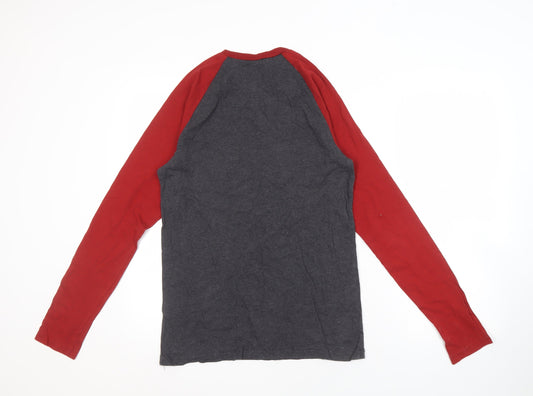 Ralph Lauren Men's Red Grey Graphic T-Shirt Small