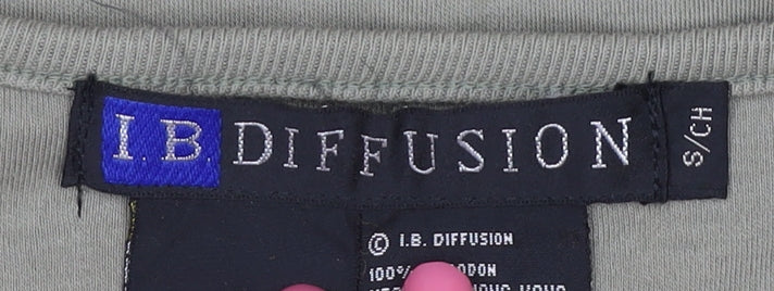 I.B. Diffusion Women's Green V-Neck Aztec T-Shirt S