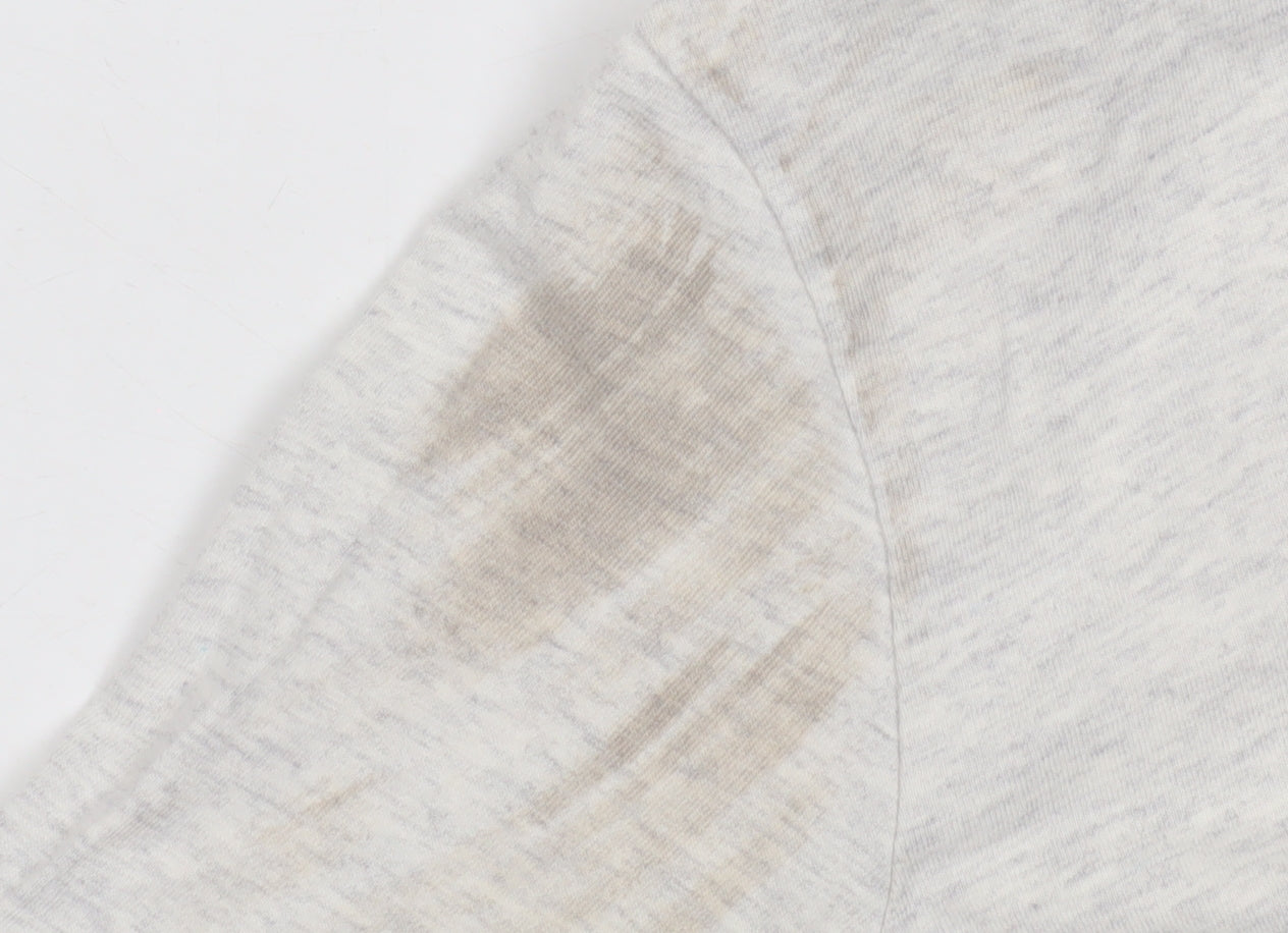 Nike Boys White Grey Graphic T-Shirt Size L Casual Sports