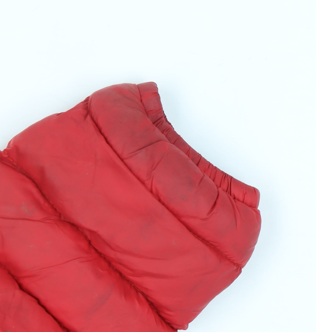 Additional view of Mountain Warehouse boys’ red puffer jacket 7-8 years