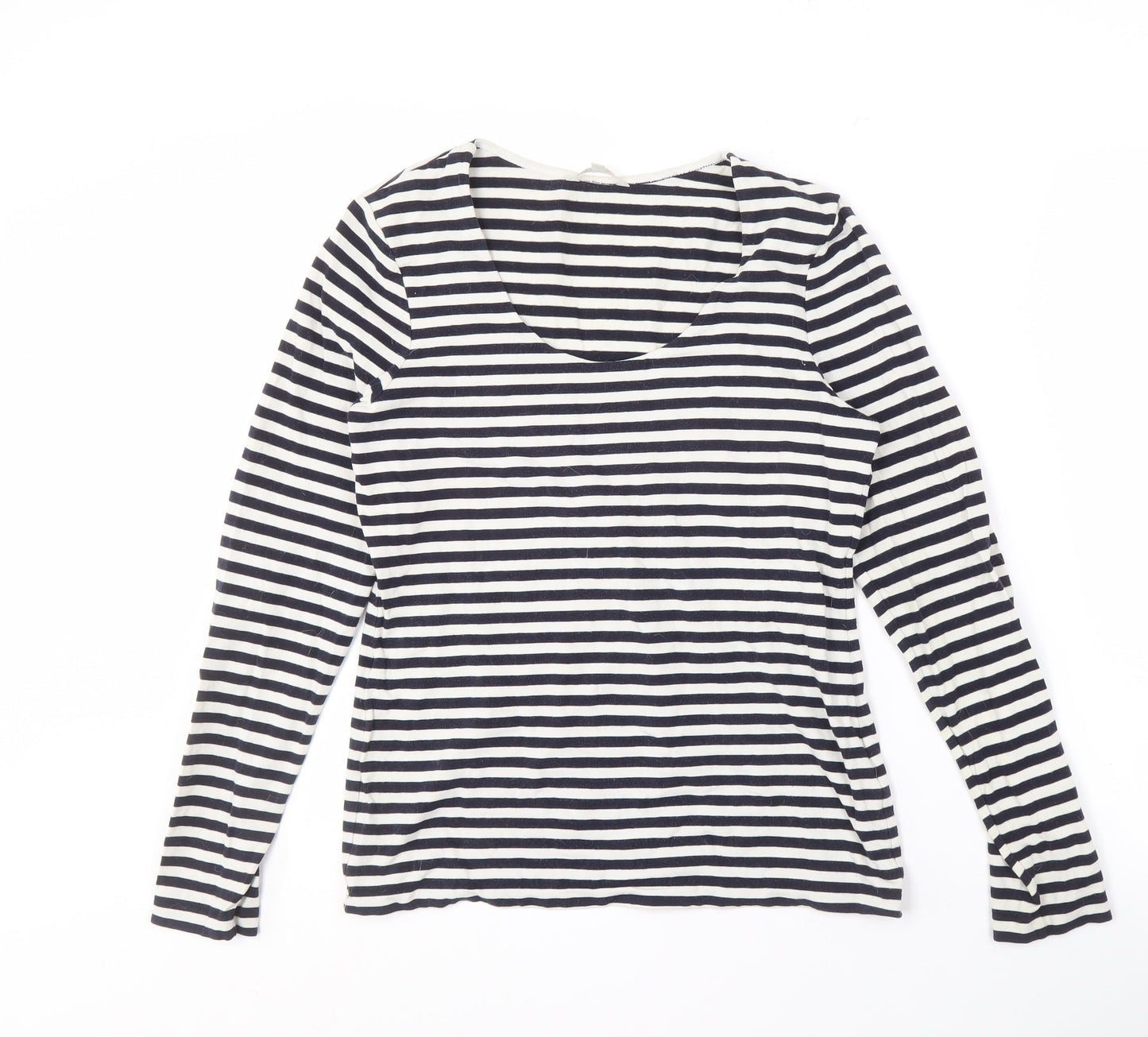 Kew Women's Black Striped Scoop Neck T-Shirt M
