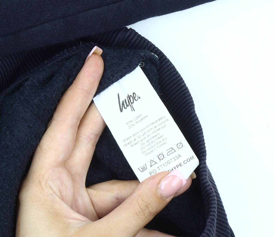 Brand and care label for Hype boys’ black pullover hoodie, 11-12 years, stylish casual