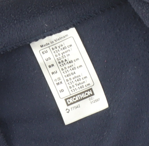Brand and care label for Quechua girls’' blue fleece jacket, size 9-10, lightweight activewear