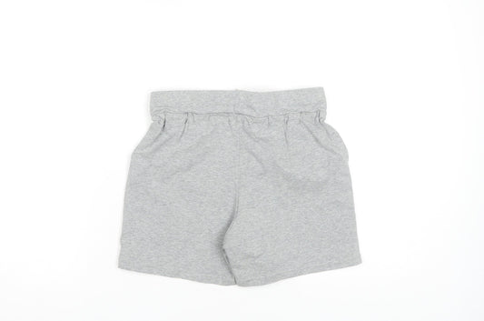 Nike Women's Grey Sweat Shorts Size 6 - Sporty Activewear